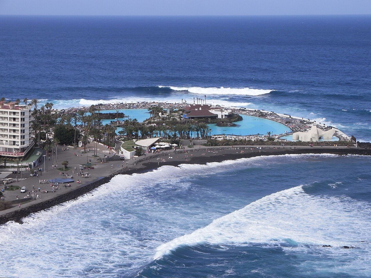Lago Martiánez seawater pools on the Puerto de la Cruz seafront
